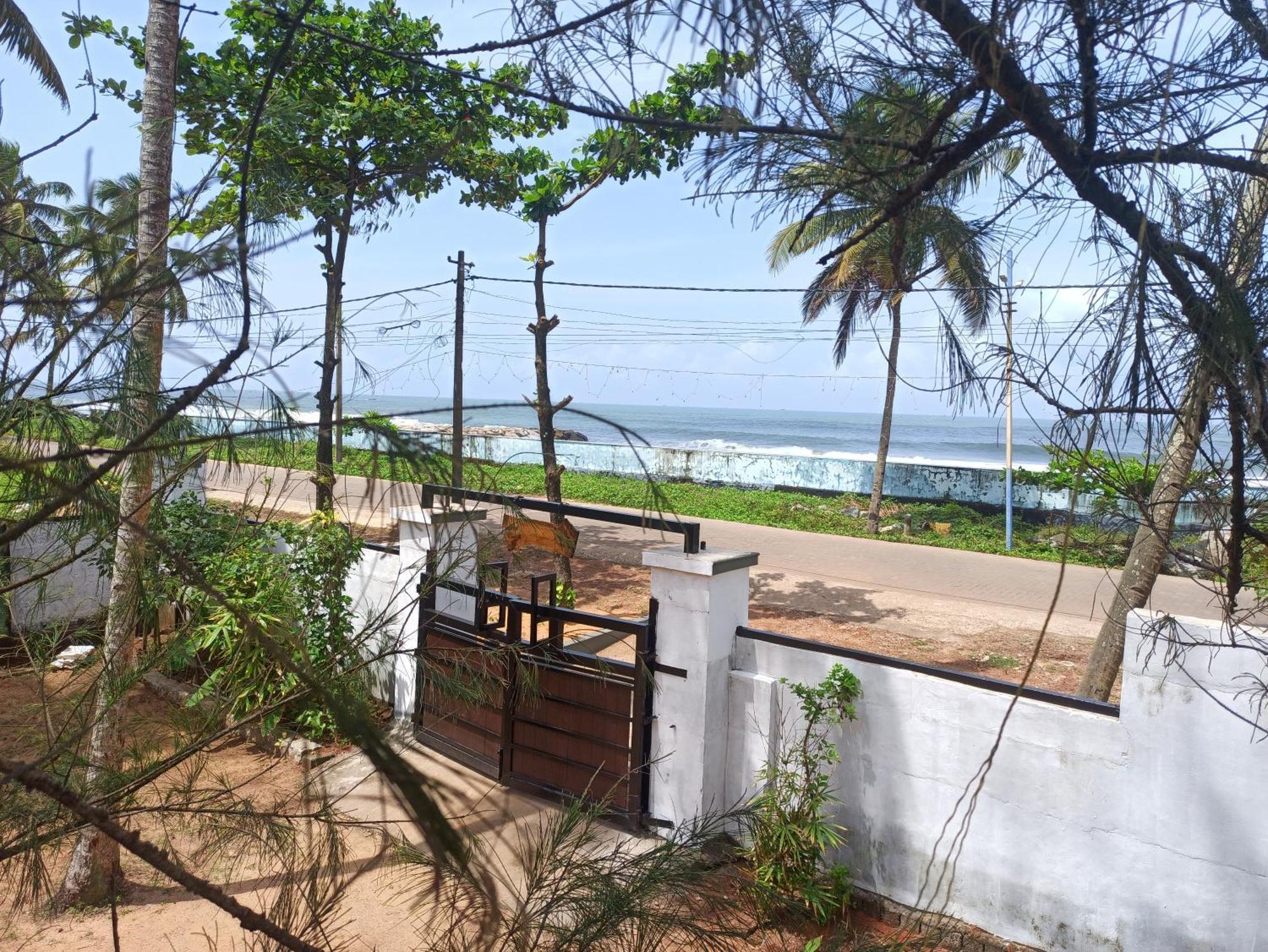 Beach Island Villas,Nearby Varkala Kollam Zewnętrze zdjęcie